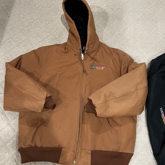Carhartt Jacket and Duffle Bag Size XL - Picture 2 of 16